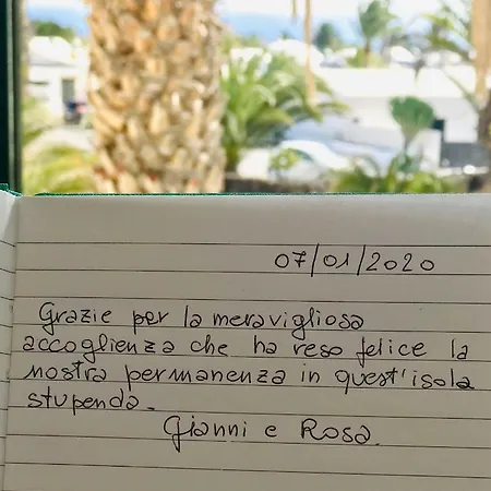 Luxury Sea Lanzarote Palù House Hébergement de vacances *